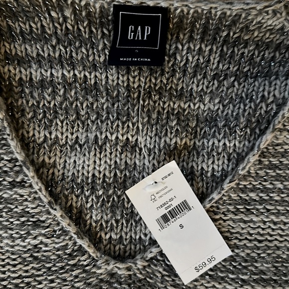 Sparkly Lurex V-Neck Light Grey Sweater - Picture 3 of 9